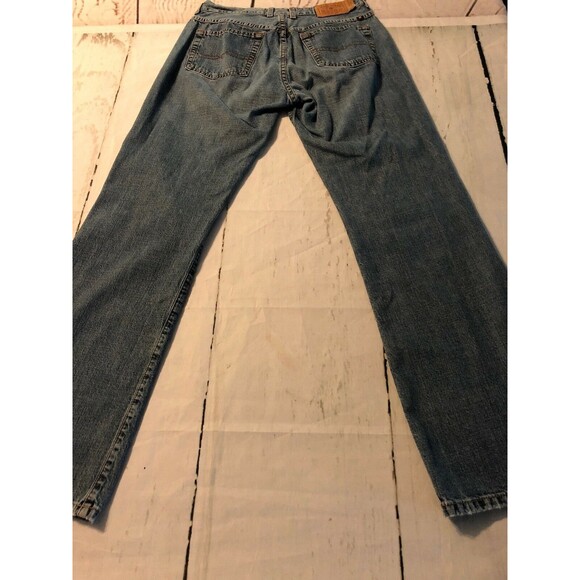 Lucky Brand Women's Jeans Low Rise East Fit Flare Leg Distressed Size 4 X 31 - Picture 6 of 9